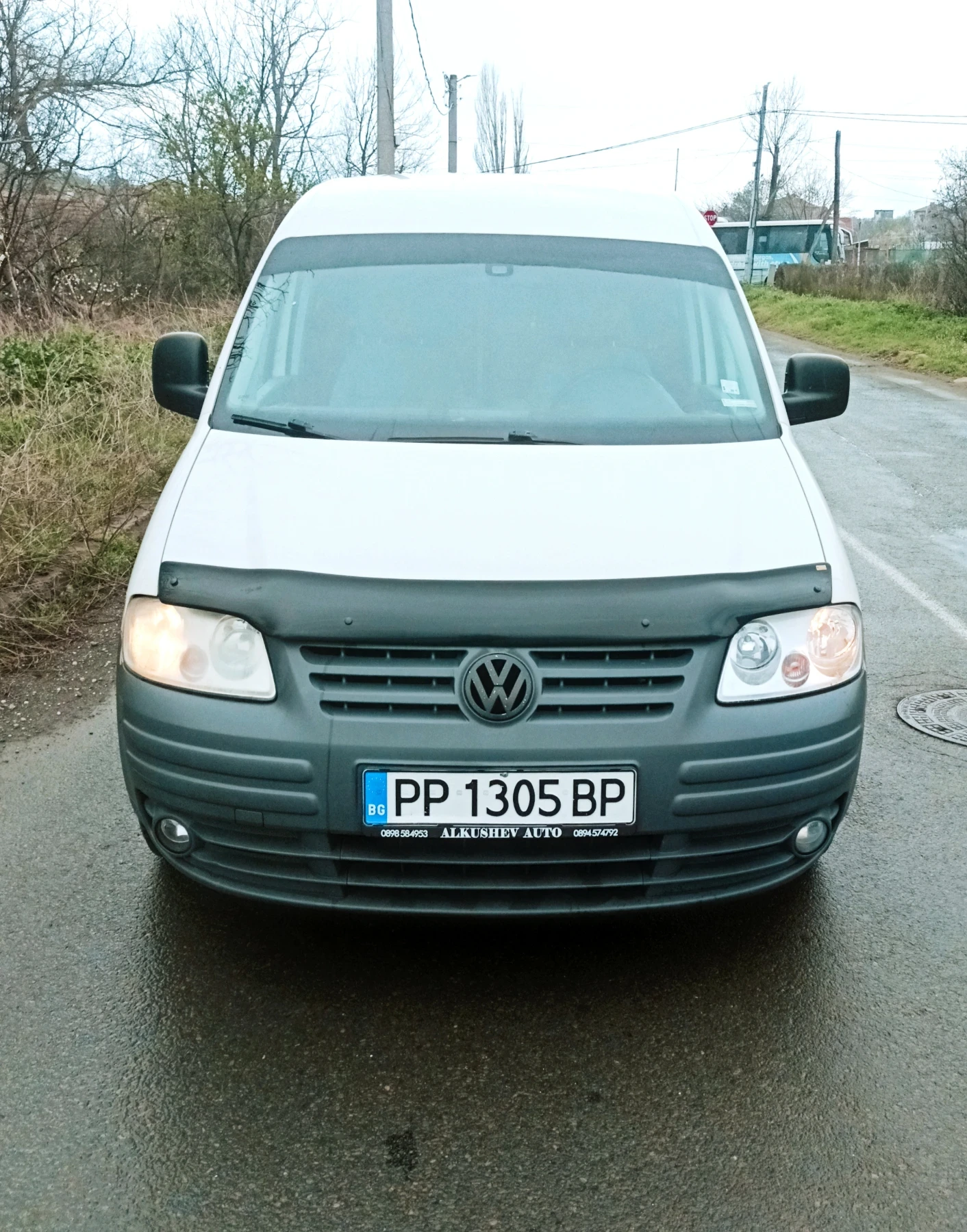 VW Caddy, снимка 2 - Автомобили и джипове - 54081793