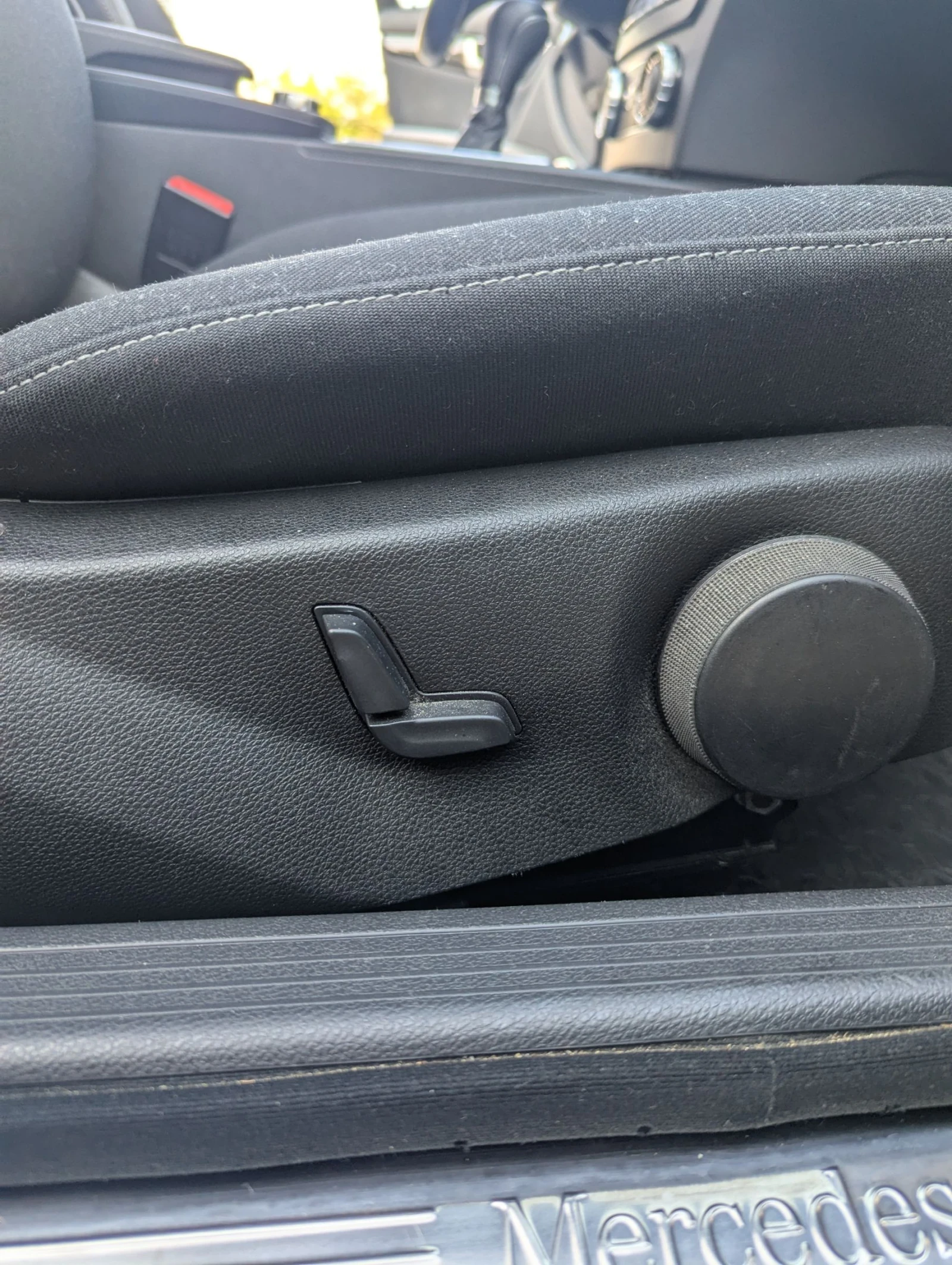 Mercedes-Benz C 220, снимка 7 - Автомобили и джипове - 54314053