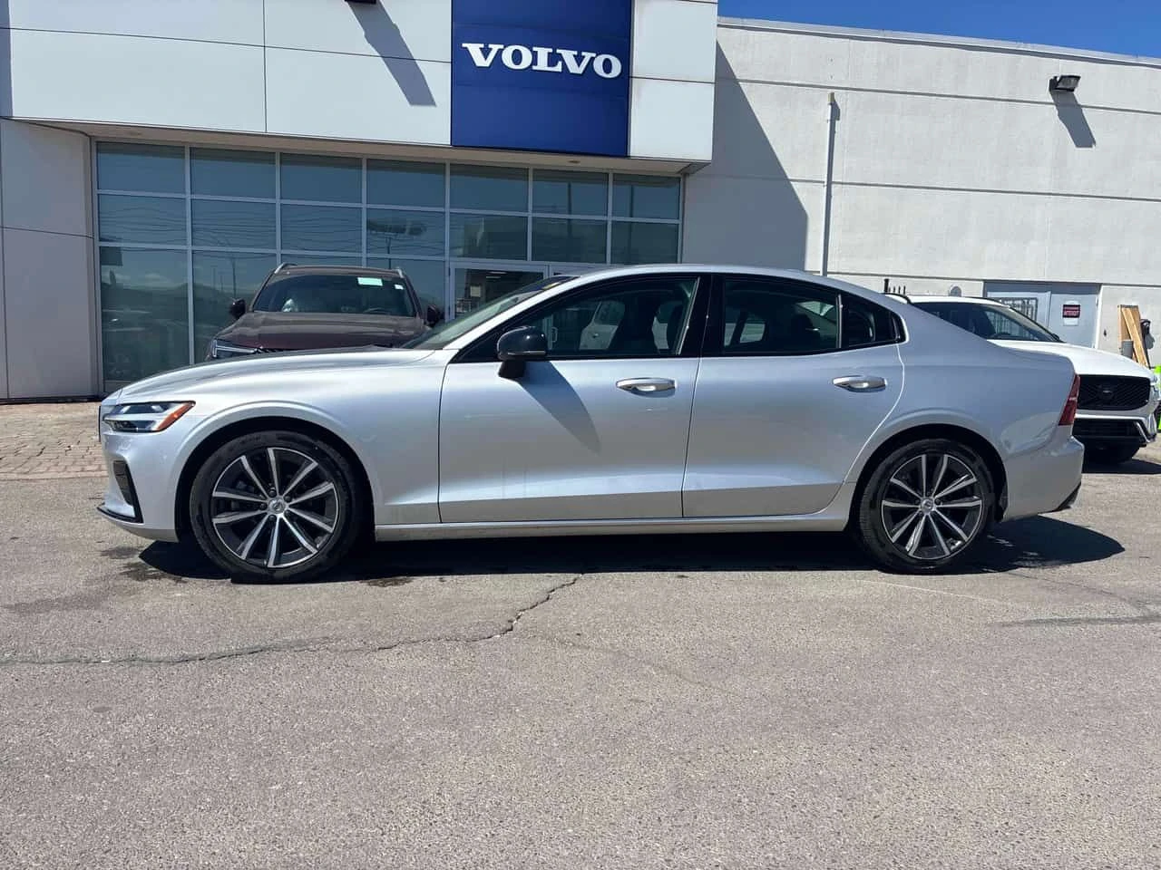 Volvo S60 B5 AWD /CAMERA/ПОДГРЕВИ , снимка 2 - Автомобили и джипове - 54327470