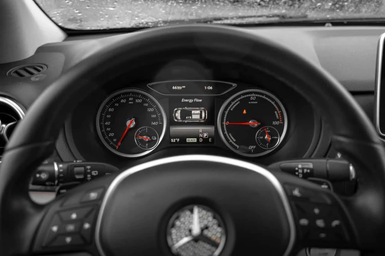 Mercedes-Benz B 150 ELECTRIC* АВТОКРЕДИТ БЕЗ ПЪРВОНАЧАЛНА ВНОСКА* , снимка 9 - Автомобили и джипове - 54694803
