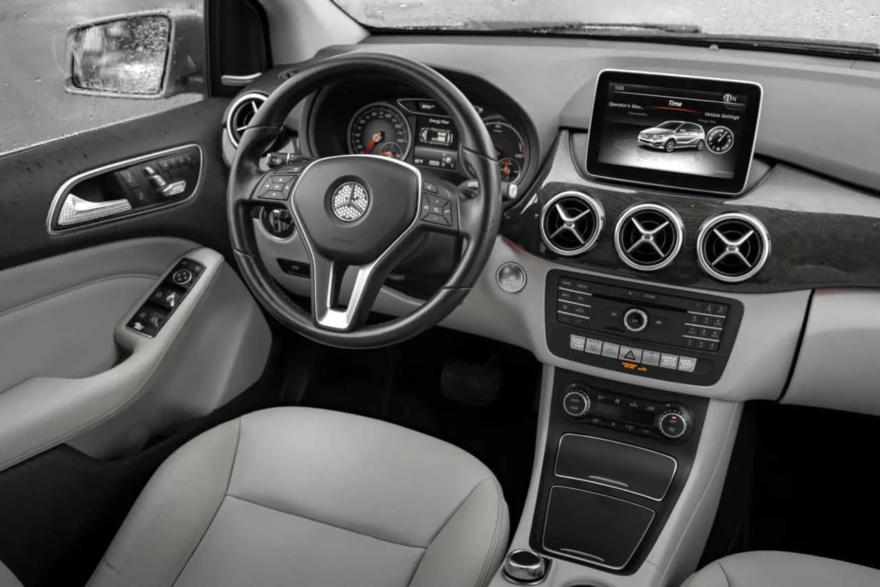 Mercedes-Benz B 150 ELECTRIC* АВТОКРЕДИТ БЕЗ ПЪРВОНАЧАЛНА ВНОСКА* , снимка 8 - Автомобили и джипове - 54694803