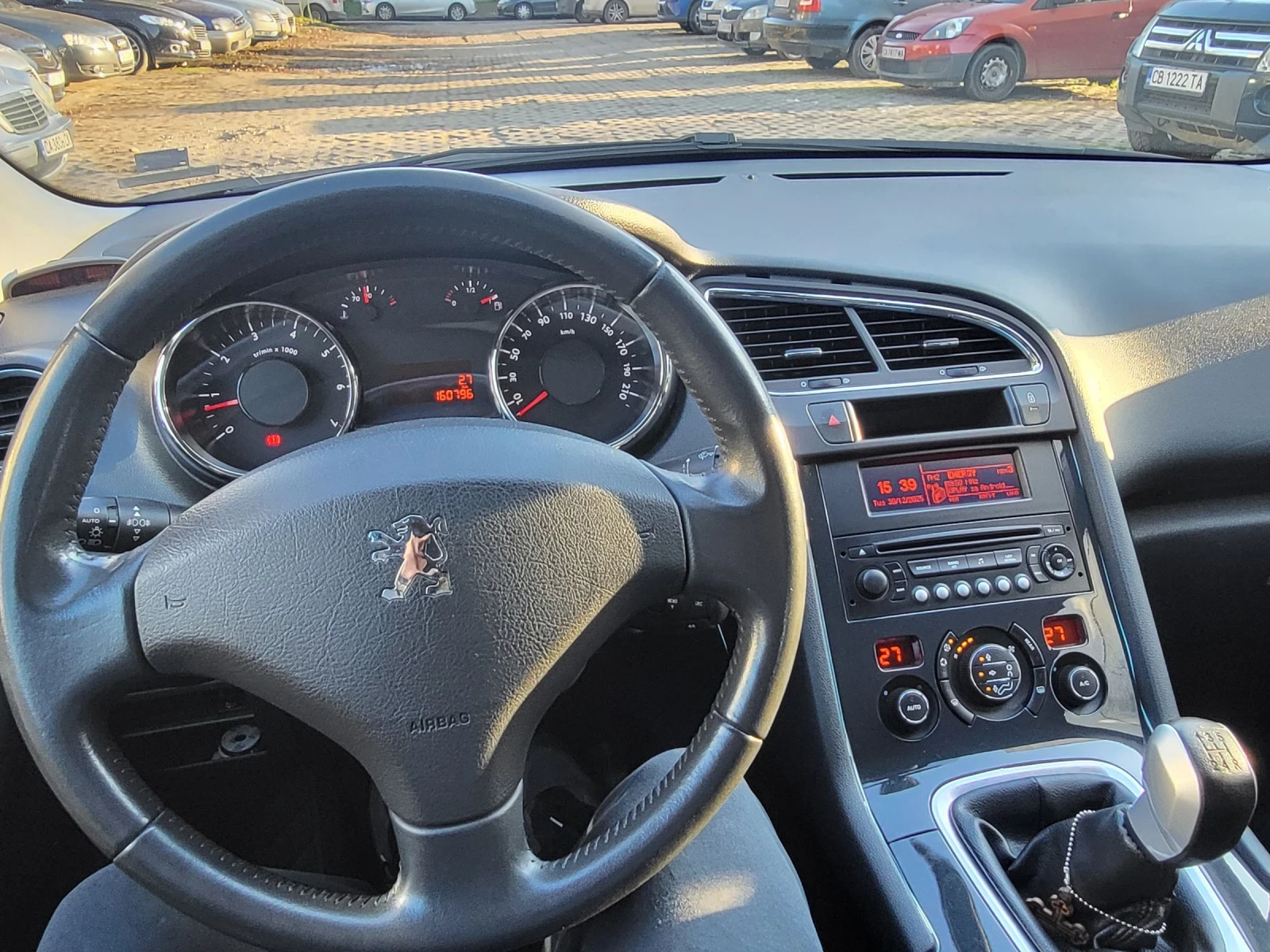 Peugeot 5008 1, 6 бензин 120 к. с, снимка 6 - Автомобили и джипове - 55025608