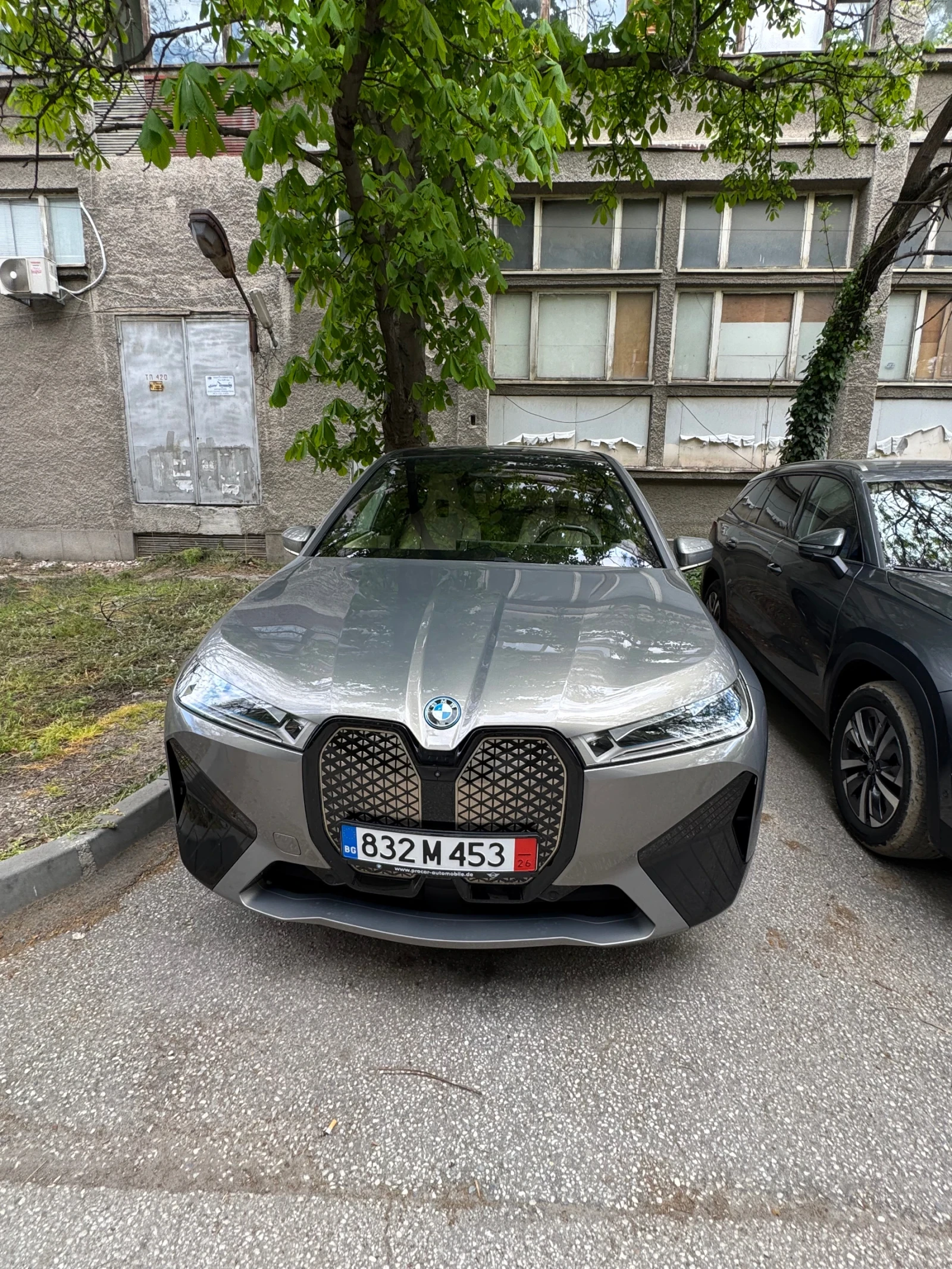 BMW iX M60, снимка 5 - Автомобили и джипове - 55157557