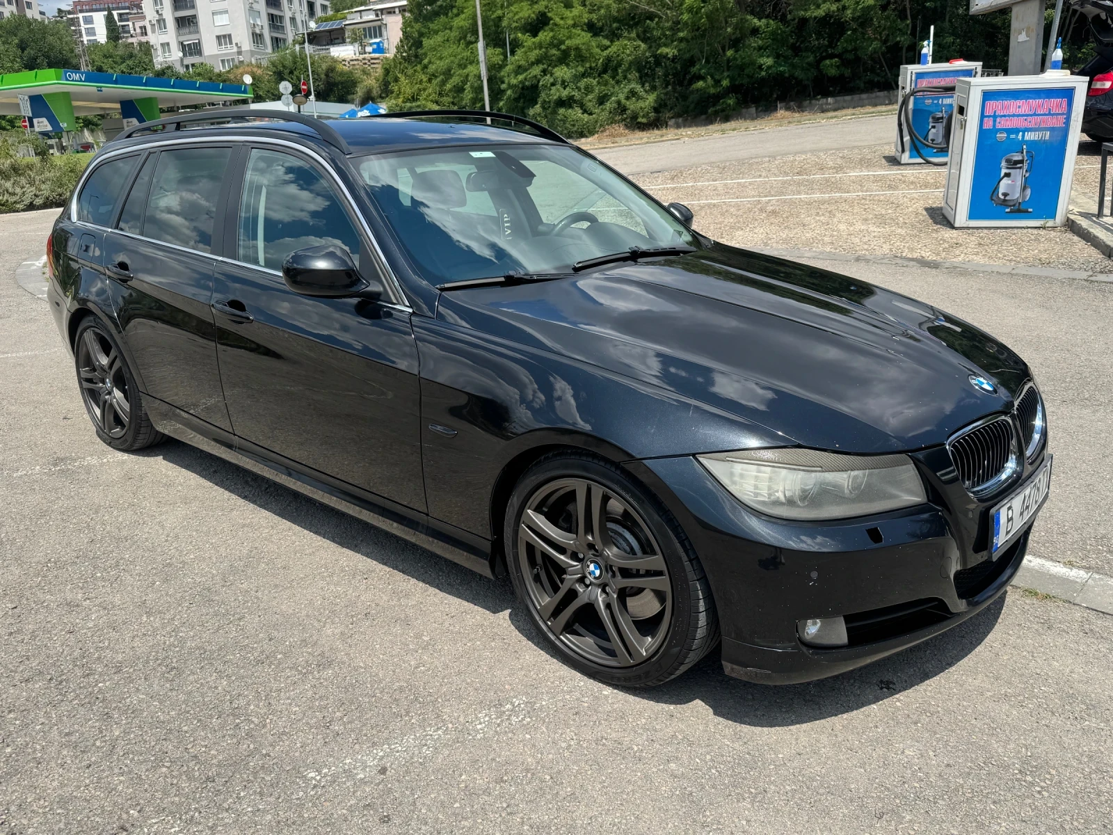 BMW 330, снимка 2 - Автомобили и джипове - 55297146