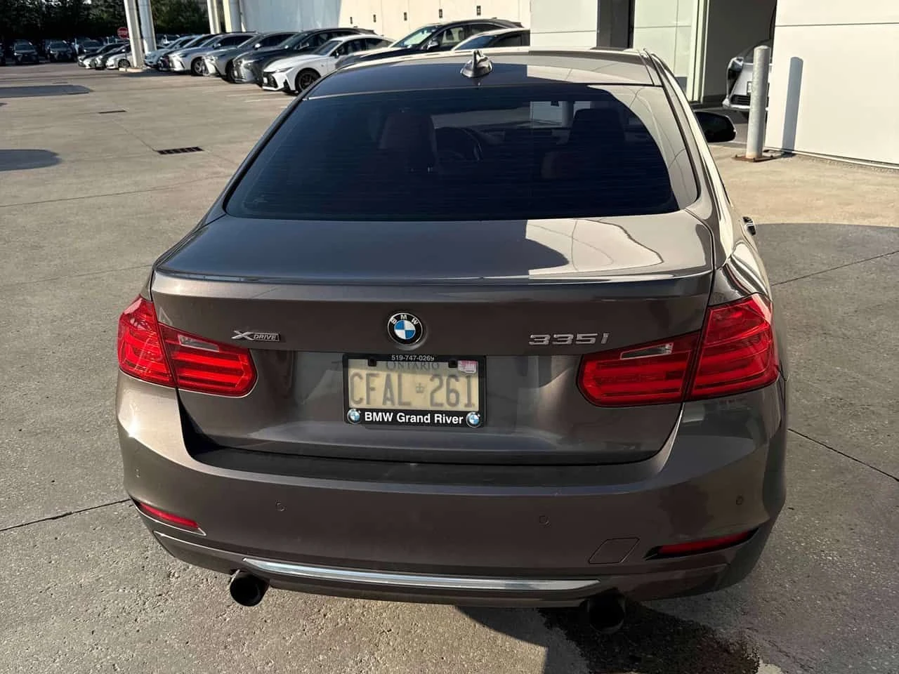 BMW 335 i xDrive * АВТОКРЕДИТ* БЕЗ ПЪРВОНАЧАЛНА ВНОСКА, снимка 4 - Автомобили и джипове - 55574726