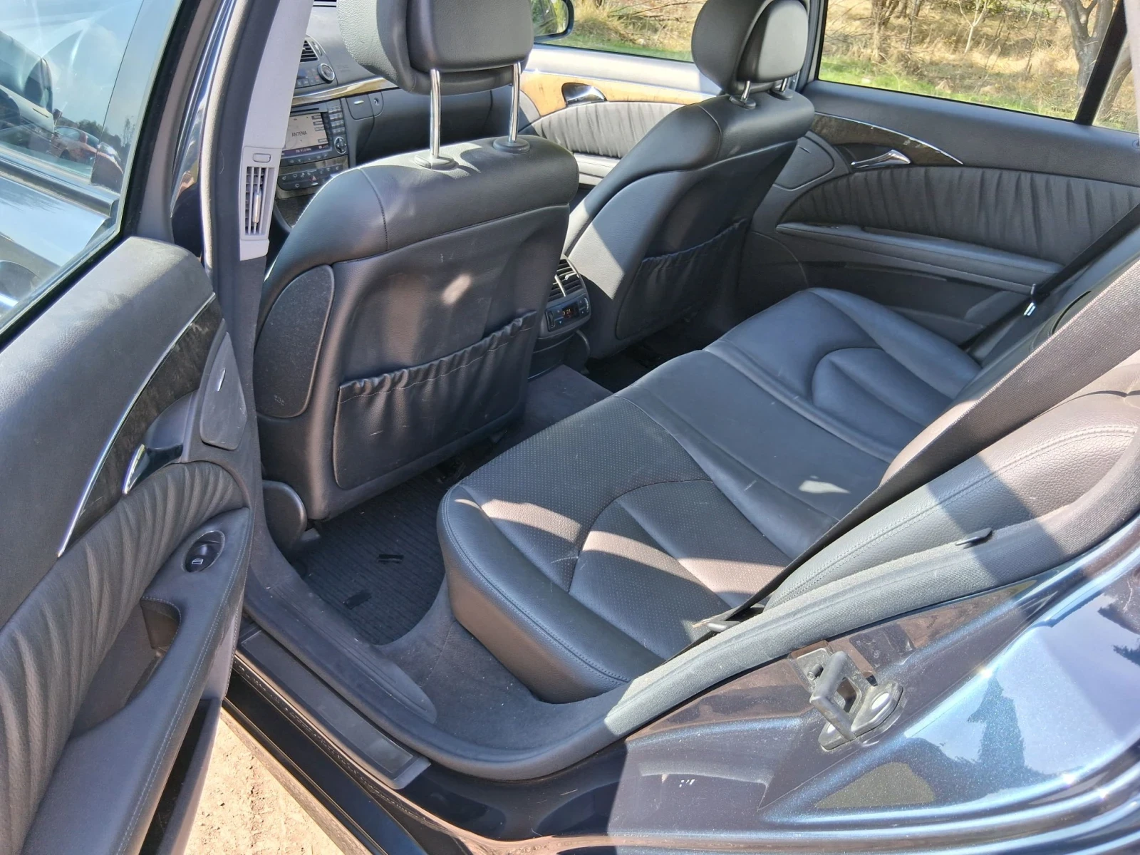 Mercedes-Benz E 320 320CDI V6 224коня 7G троник, снимка 6 - Автомобили и джипове - 56136622