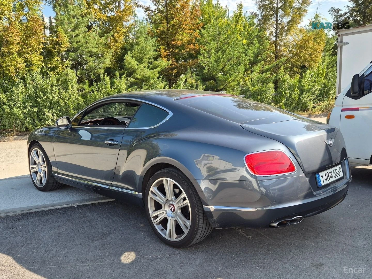 Bentley Continental 4.0 GT* КОЖА* ОБДУХВ* НАВИ* ПОДГРЕВ* КАМЕРА, снимка 3 - Автомобили и джипове - 56202478
