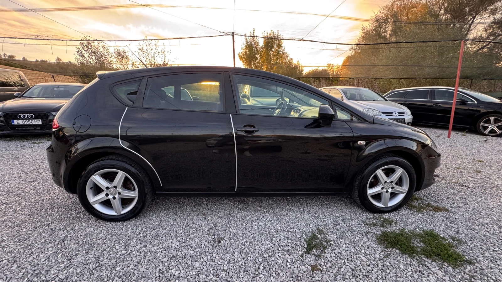 Seat Leon TDI Euro 5B , снимка 7 - Автомобили и джипове - 56334703