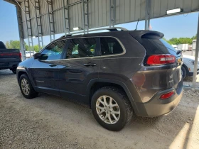 Jeep Cherokee 3.2l Latitude Plus, снимка 2