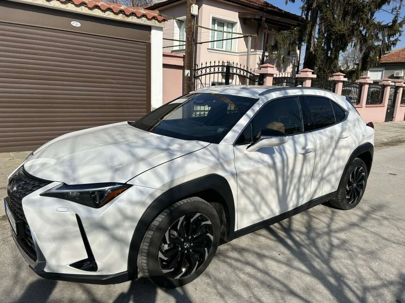 Lexus UX 300h UX 300 H, снимка 9 - Автомобили и джипове - 49146059