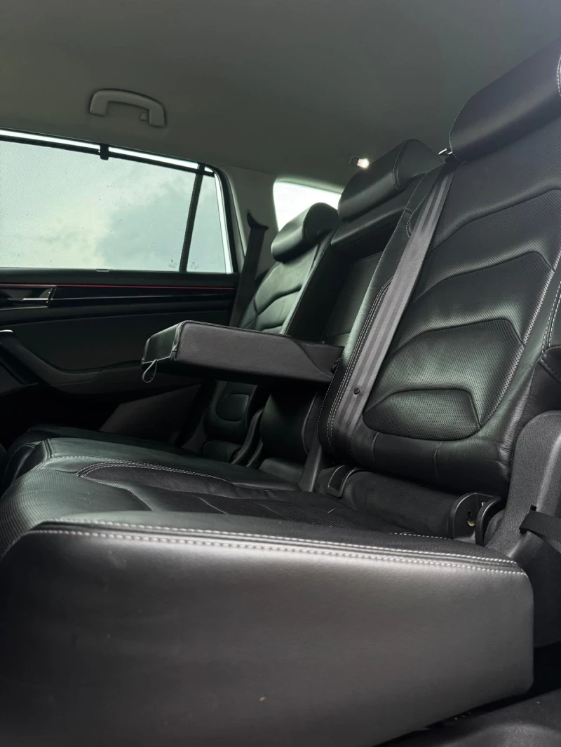 Skoda Kodiaq 2.0 TDI / 7 места / 4х4, снимка 6 - Автомобили и джипове - 52372117