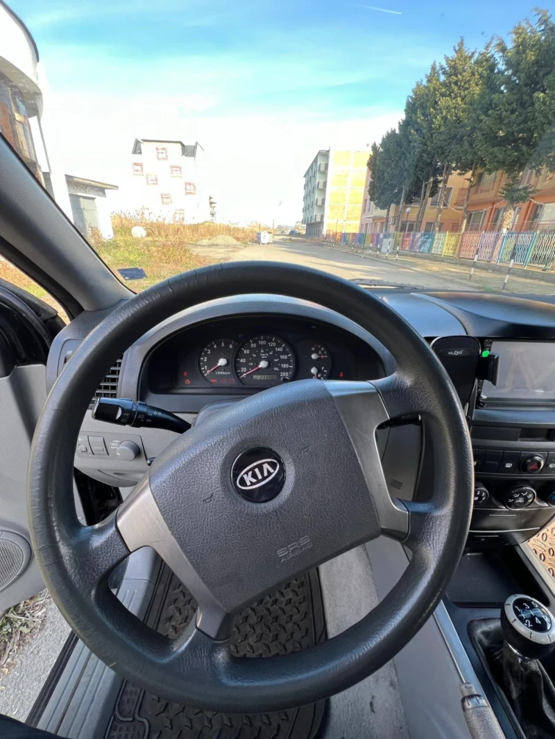 Kia Sorento 4х4  2.5 CRDI 150ps. Товарен!, снимка 13 - Автомобили и джипове - 52662032