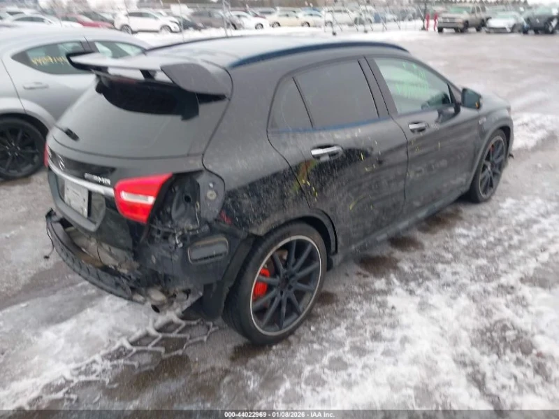 Mercedes-Benz GLA 45 AMG, снимка 4 - Автомобили и джипове - 53573326