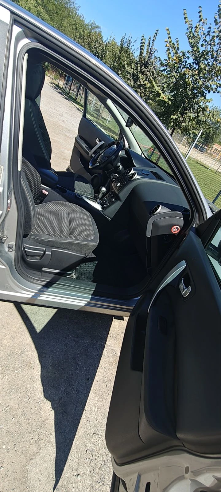 Nissan Qashqai 1.6 | Mobile.bg — изображение 11