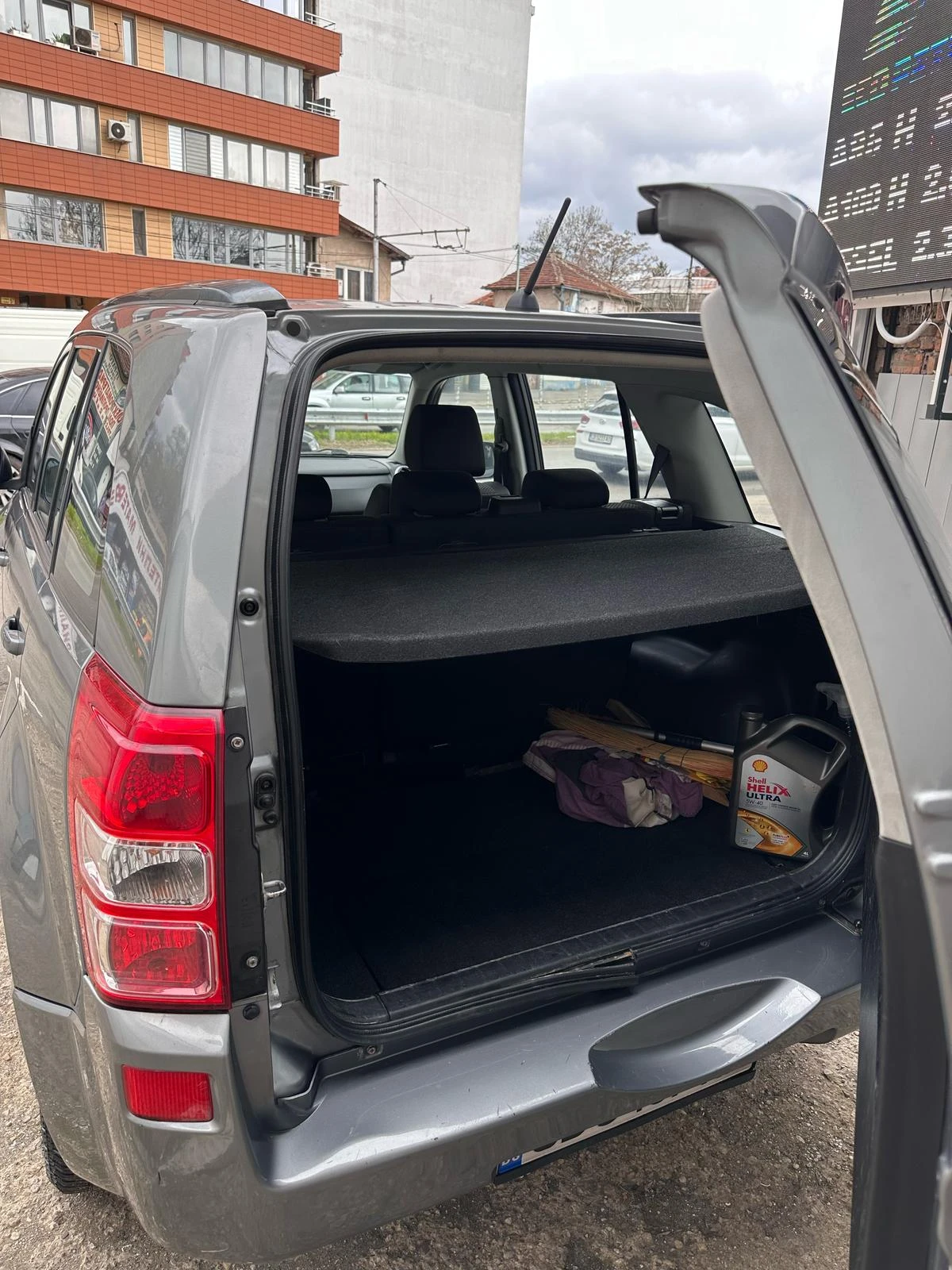 Suzuki Grand vitara 2.0 - изображение 10