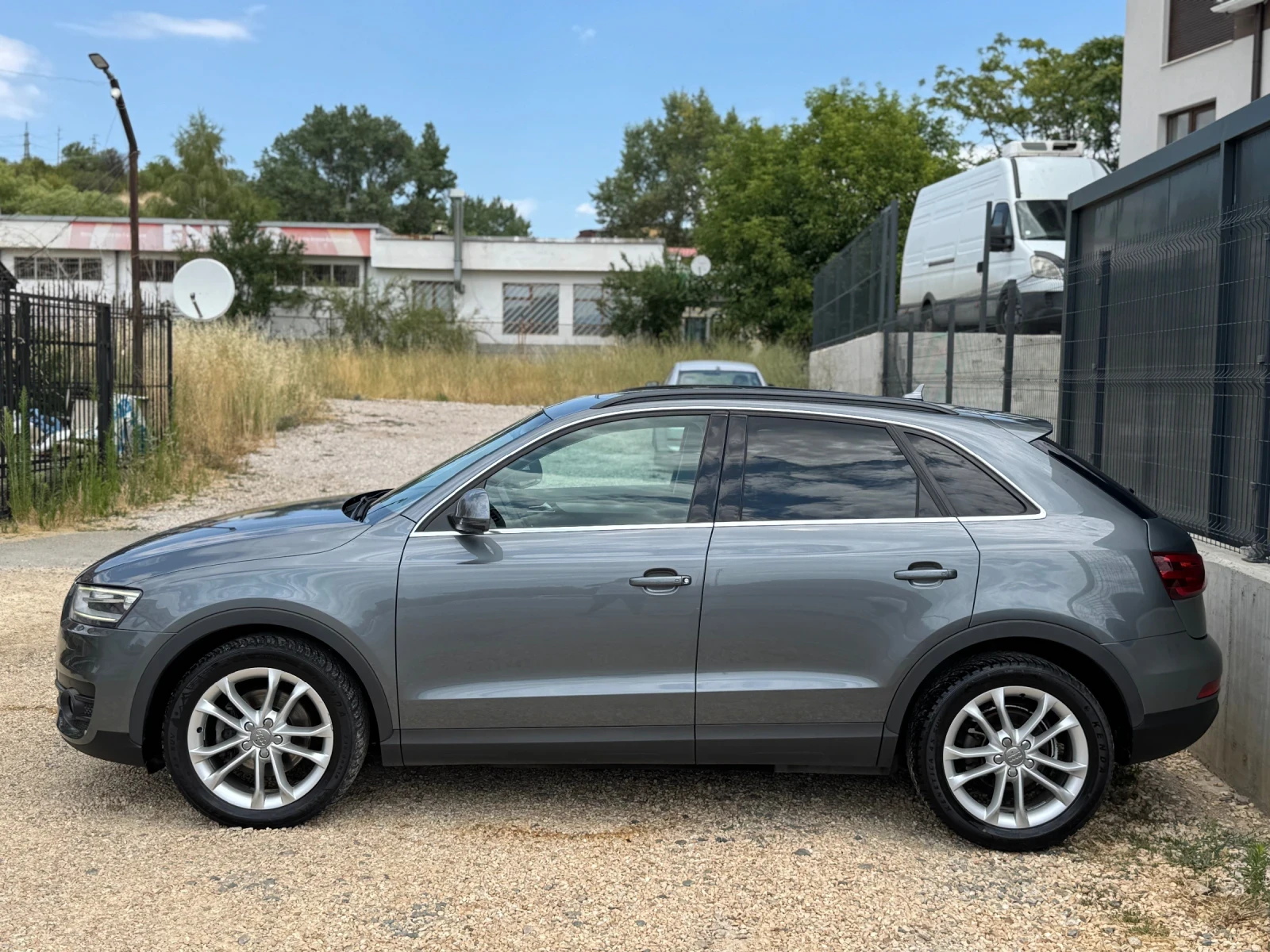Audi Q3 2.0TDI* 177* S-LINE* S-Tronic* Панорама* ТОП*  - изображение 5