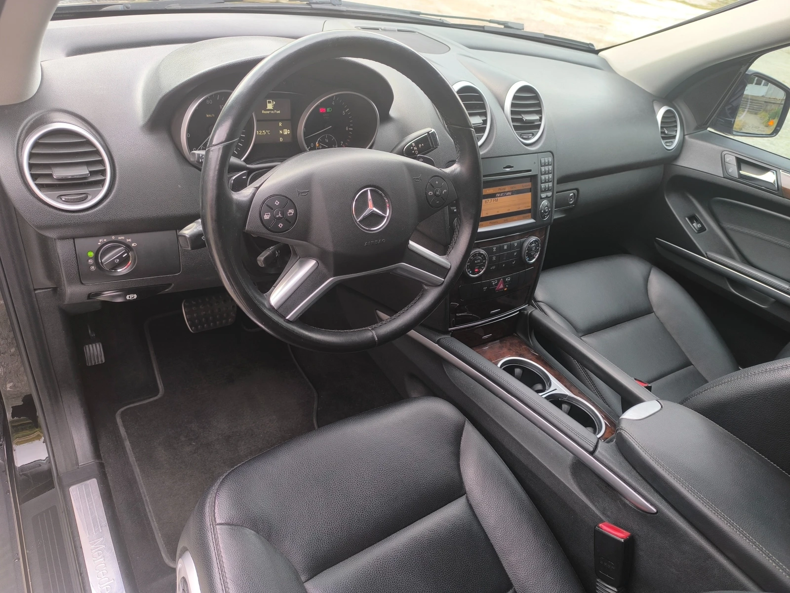 Mercedes-Benz ML 350 3 бр. ЛИЗИНГ. НА ПРУЖИНИ. СТАВА НА ГАЗ - изображение 8