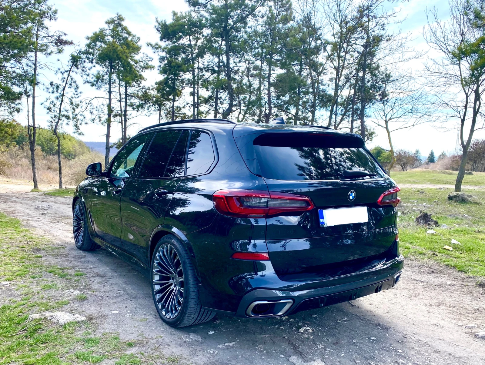 BMW X5 M50d - изображение 6