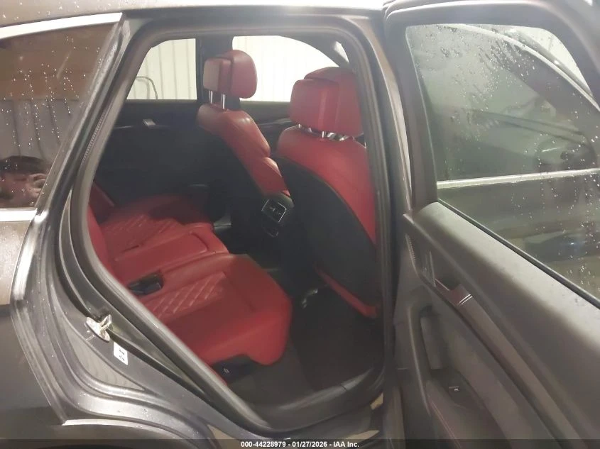 Audi SQ5 3l 3.0T Premium Plus - изображение 8