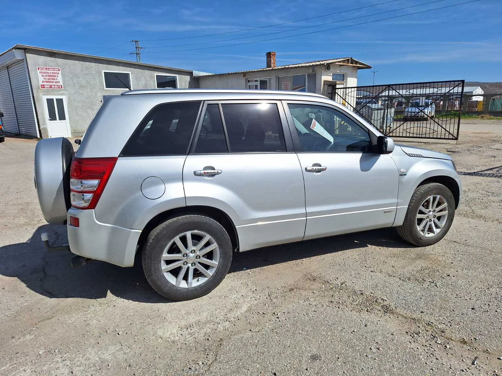 Suzuki Grand vitara 1.9DDIS, снимка 7 - Автомобили и джипове - 53805438