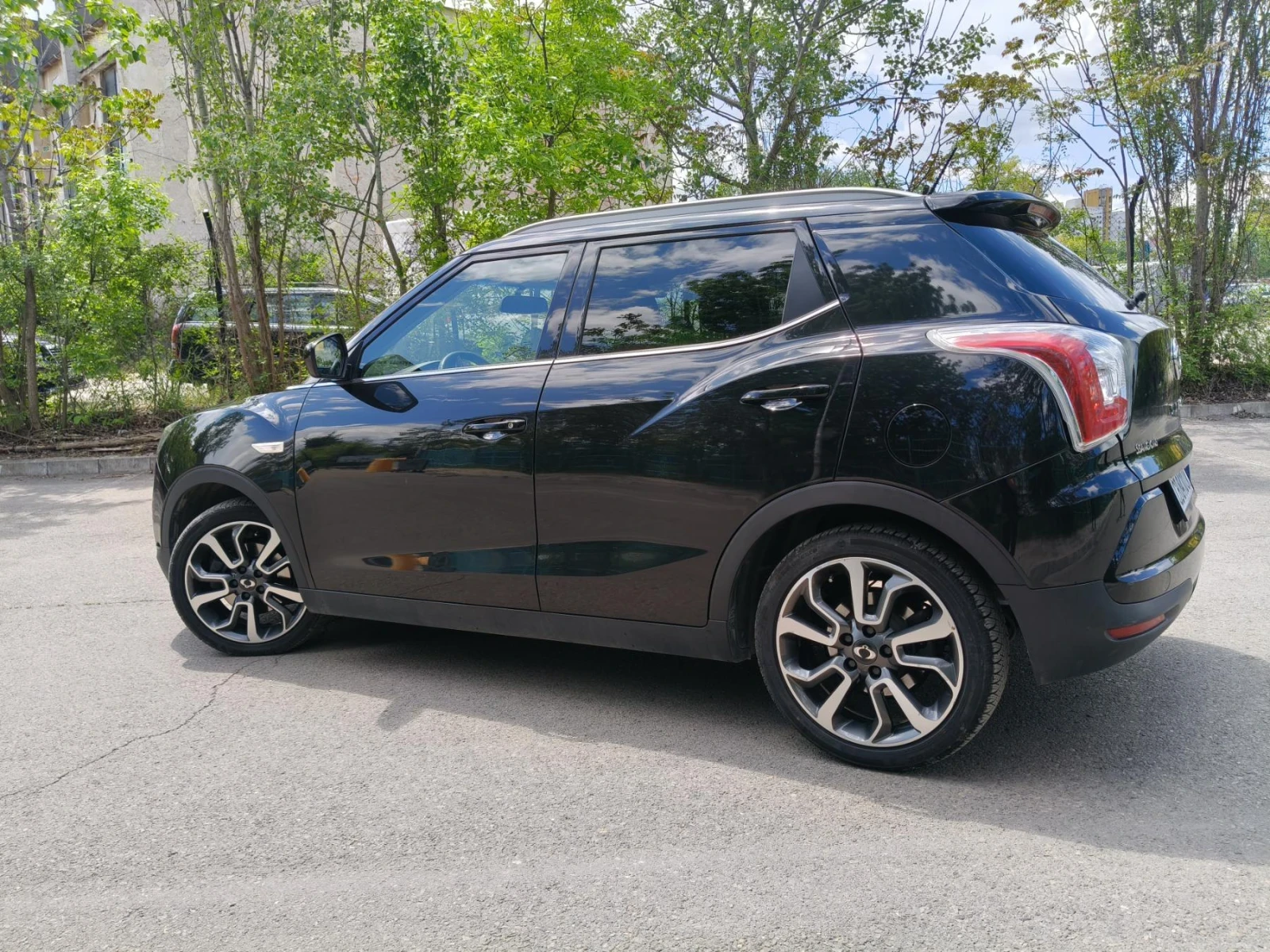 SsangYong Tivoli 1.6 Diesel, снимка 3 - Автомобили и джипове - 54574338