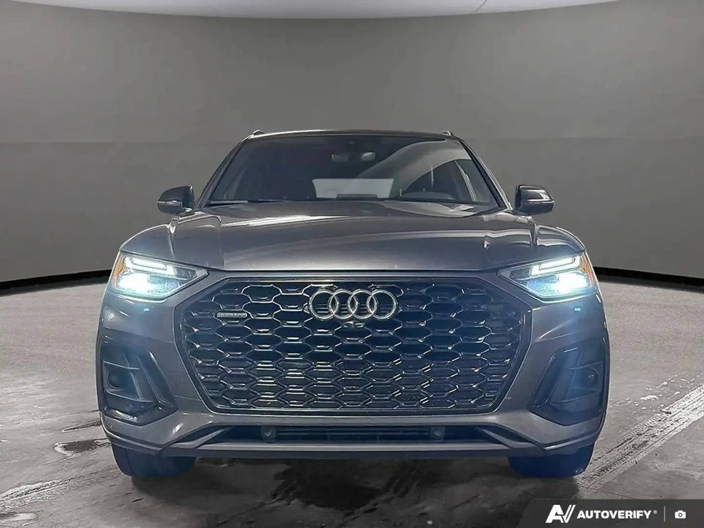 Audi Q5 S LINE PREMIUM ЦЕНА ДО БЪЛГАРИЯ АВТОКРЕДИТ, снимка 2 - Автомобили и джипове - 55616392