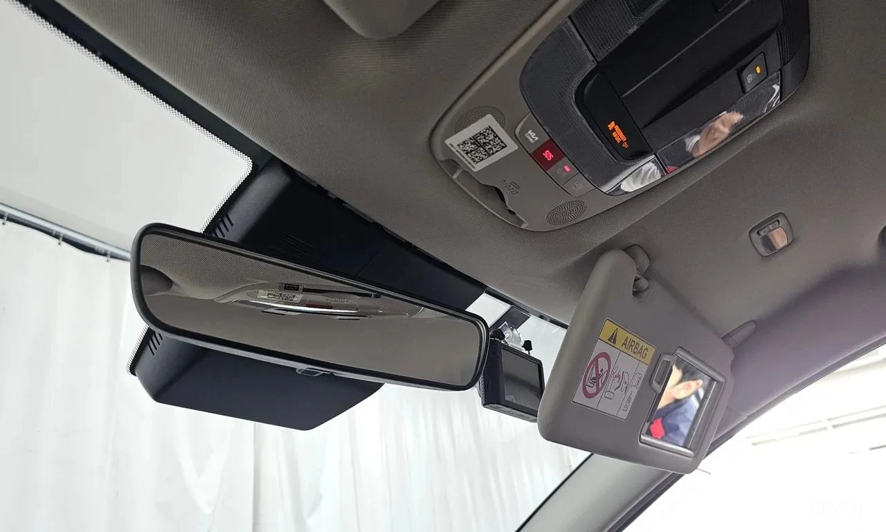 Kia Sportage * Diesel 2.0 2WD * БЕЗ ПЪРВОНАЧАЛНА ВНОСКА, снимка 17 - Автомобили и джипове - 55898273
