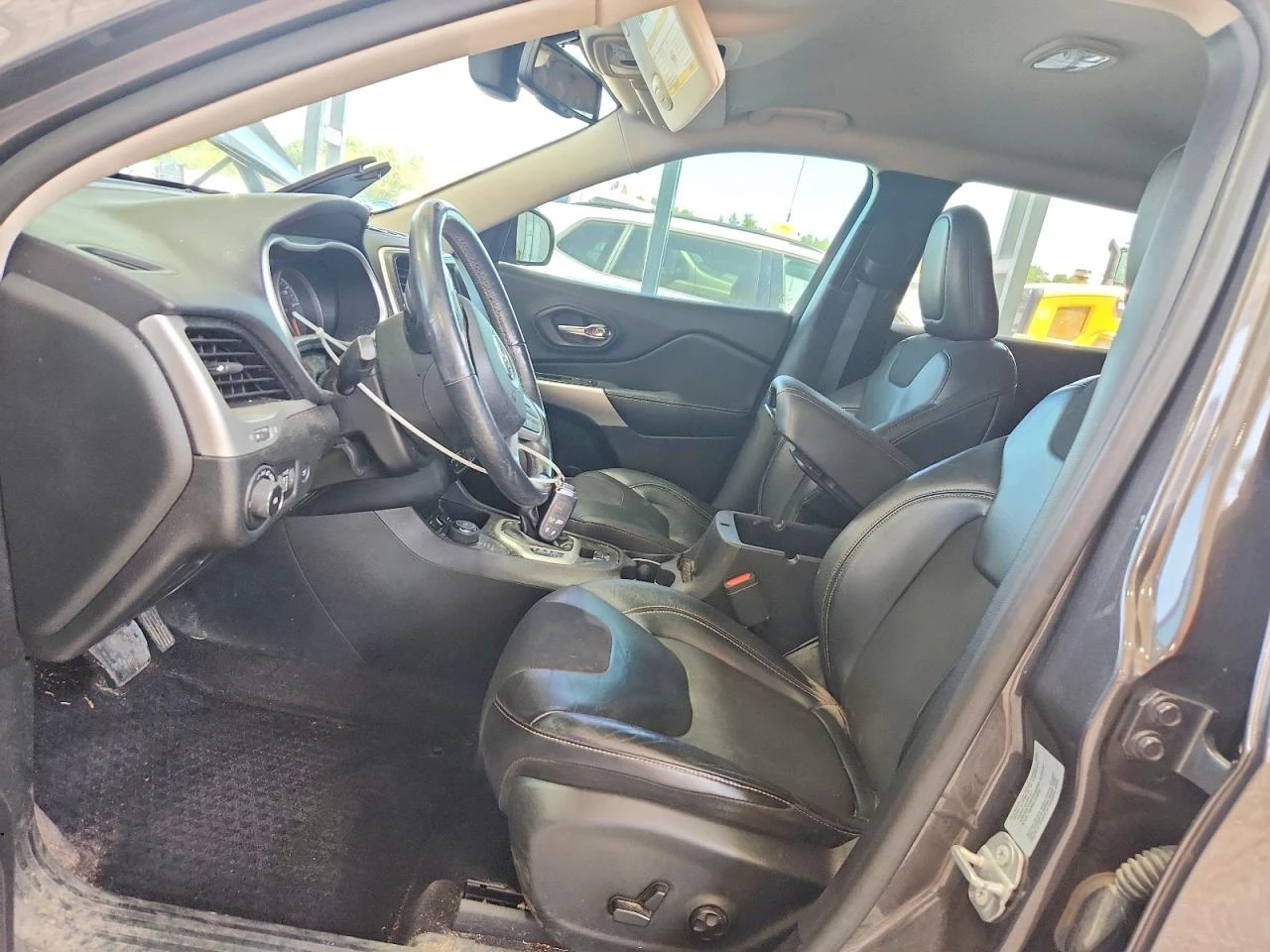 Jeep Cherokee 3.2l Latitude Plus, снимка 7 - Автомобили и джипове - 56151267