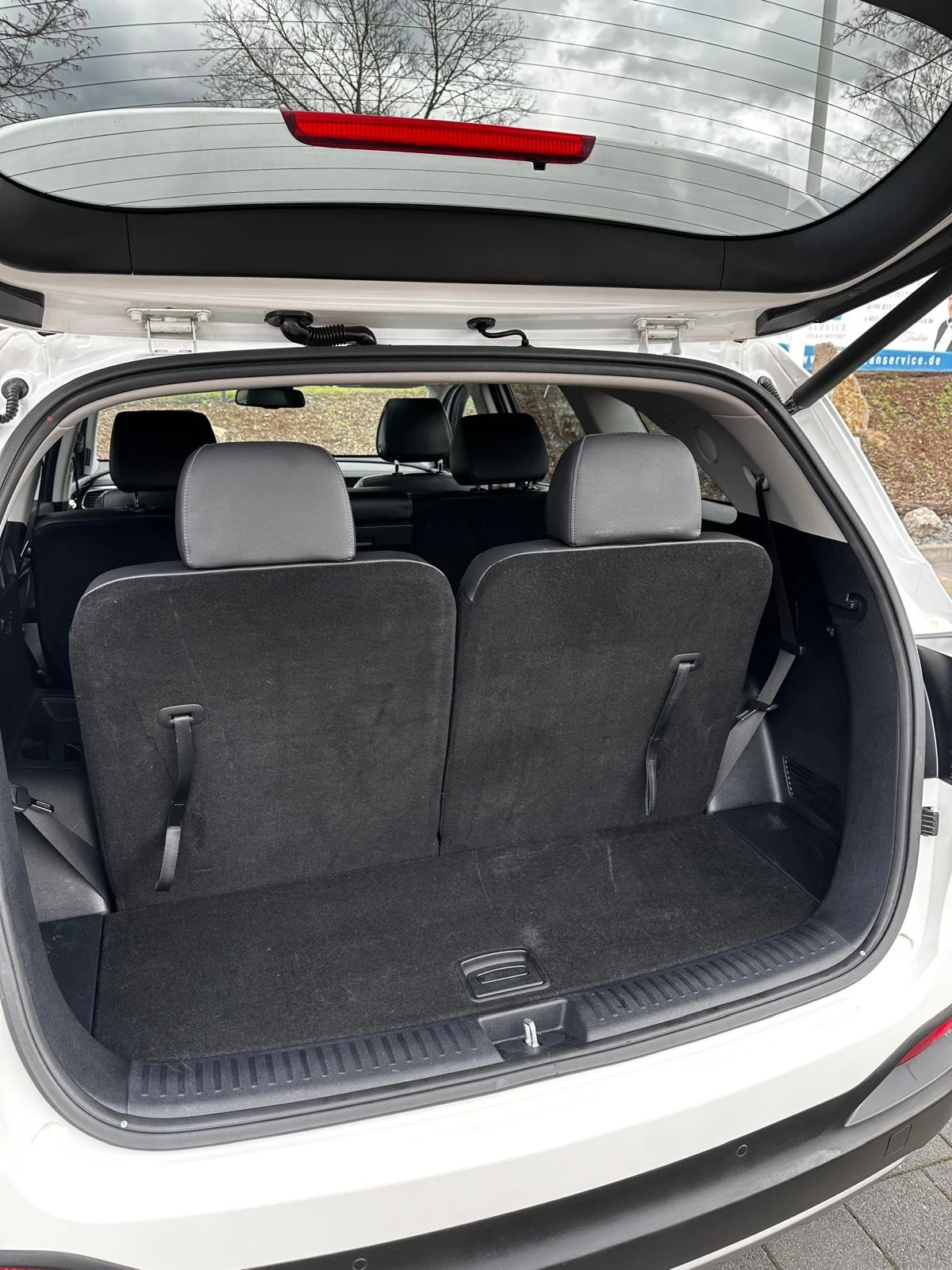 Kia Sorento 2.2 CRDI AWD, снимка 14 - Автомобили и джипове - 56151710