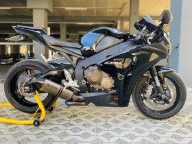     Honda Cbr 1000 rr 