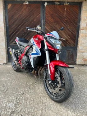     Honda Cb 1000R AKRAPOVIC ABS