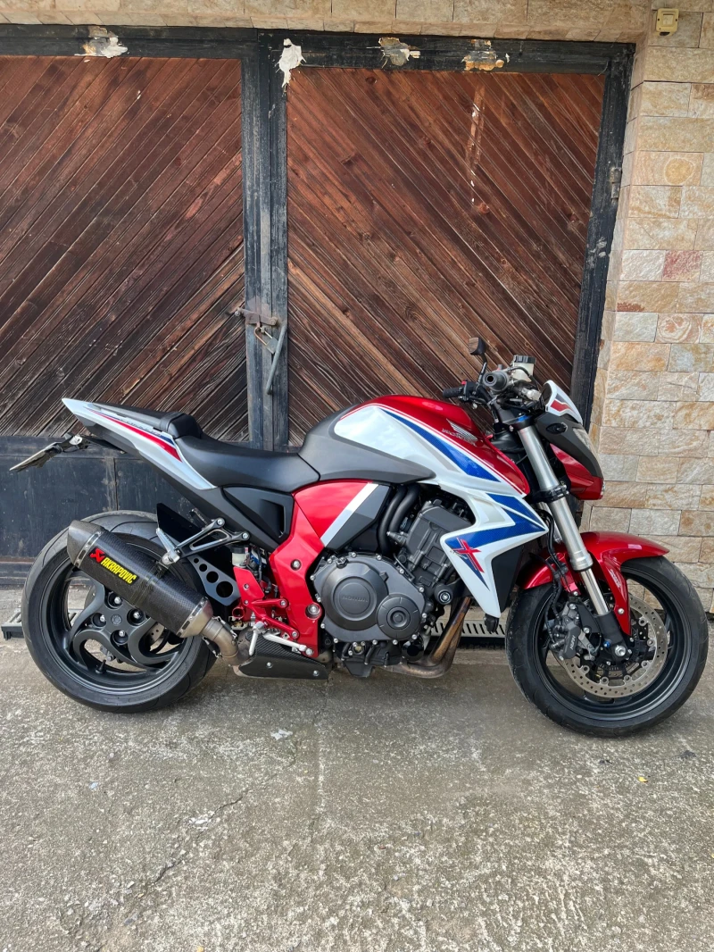 Honda Cb 1000R AKRAPOVIC ABS, снимка 3 - Мотоциклети и мототехника - 51905752