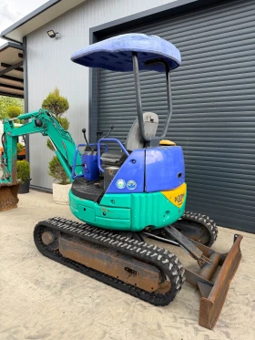 Багер Komatsu PC20MR, снимка 10