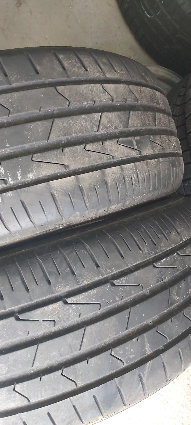 Гуми Летни 225/55R16, снимка 2 - Гуми и джанти - 32902935