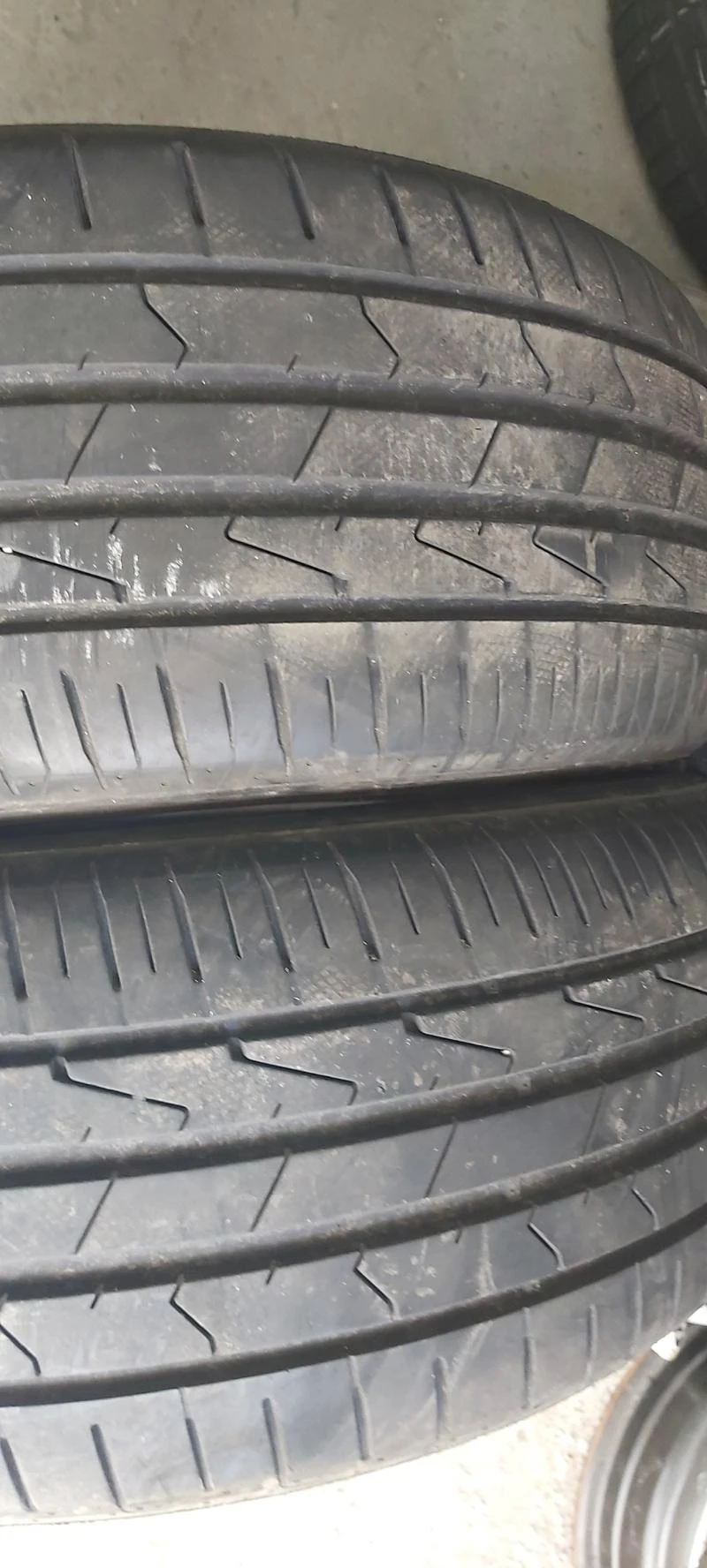 Гуми Летни 225/55R16, снимка 1 - Гуми и джанти - 32902935