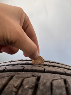 ����� �� �������� �� ���� 235/55R18