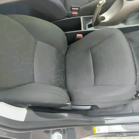 Toyota Auris 1.4.VVT-i Benzin, снимка 11