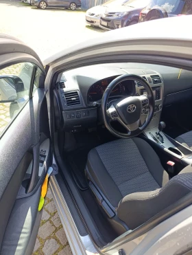Toyota Avensis 2.2 D, снимка 9