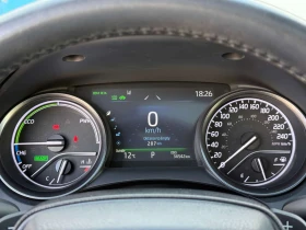 Toyota Camry Hybrid XSE  CARFAX, снимка 8