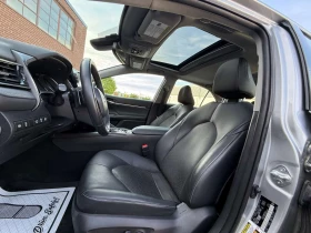 Toyota Camry Hybrid XSE  CARFAX, снимка 5