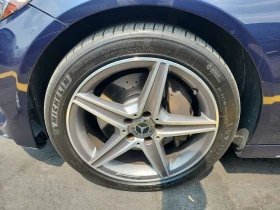 Mercedes-Benz C 300 AMG Line * 4MATIC * LED * CARFAX * , снимка 14