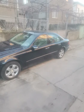 Mercedes-Benz E 280, снимка 2