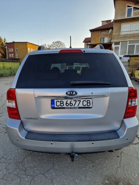 Kia Carnival 7 места, снимка 7