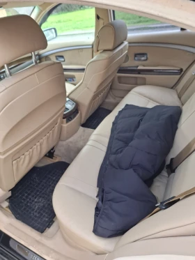 BMW 740 - 7000 € / 13690.81 лв. - 26230484 11