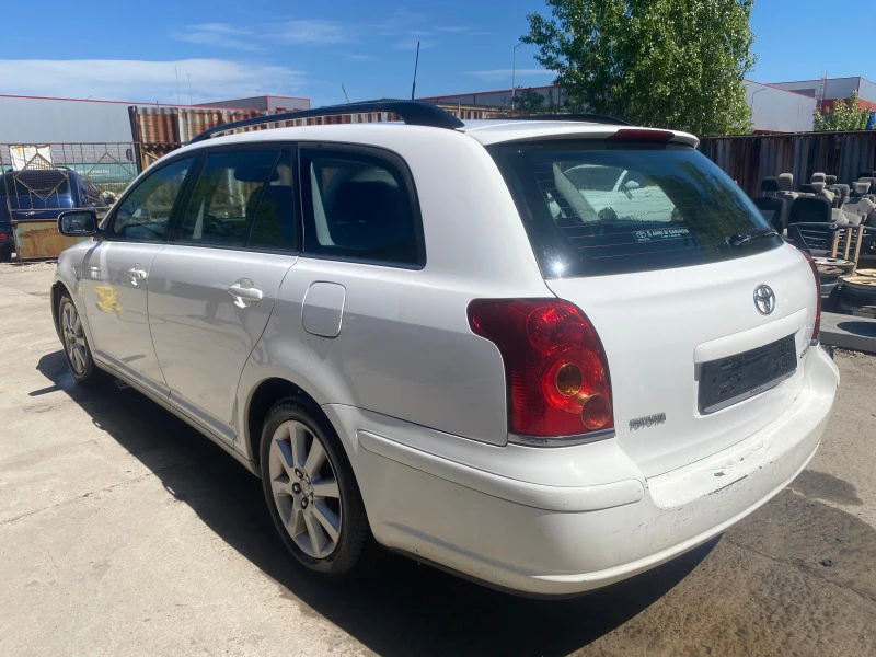 Toyota Avensis 1.8 VVT-i на части !!!, снимка 5 - Автомобили и джипове - 45349910