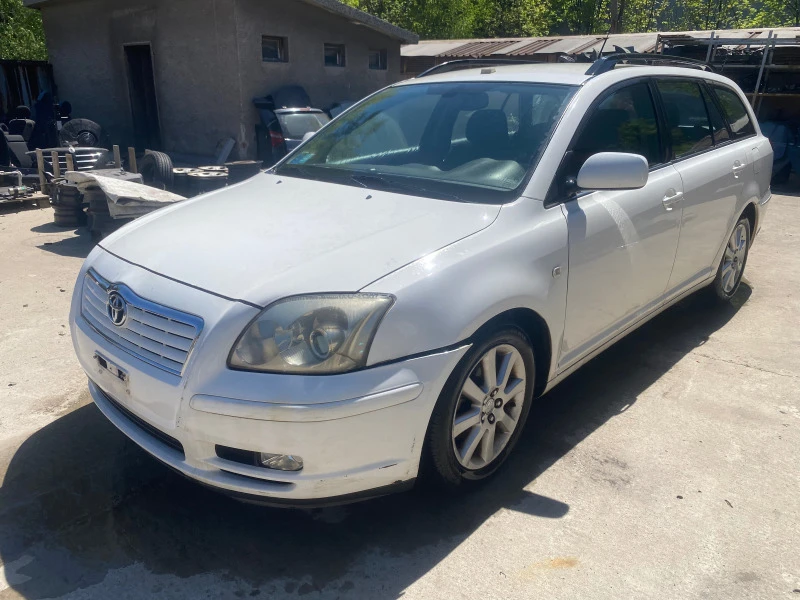 Toyota Avensis 1.8 VVT-i на части !!!, снимка 2 - Автомобили и джипове - 45349910