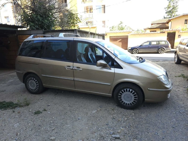 Lancia Phedra Ван, снимка 3 - Автомобили и джипове - 46503850