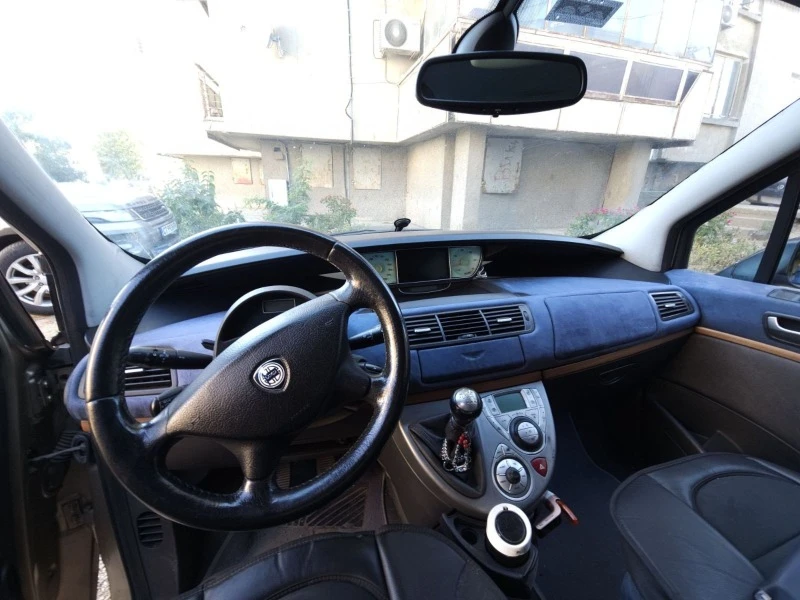 Lancia Phedra Ван, снимка 5 - Автомобили и джипове - 46503850