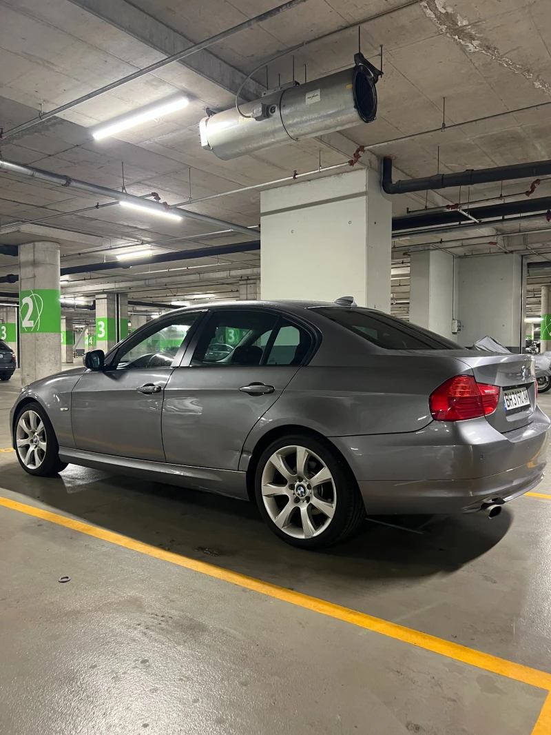 BMW 320 d xDrive, снимка 6 - Автомобили и джипове - 47248695