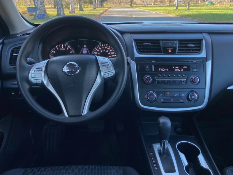 Nissan Altima, снимка 4 - Автомобили и джипове - 47465577